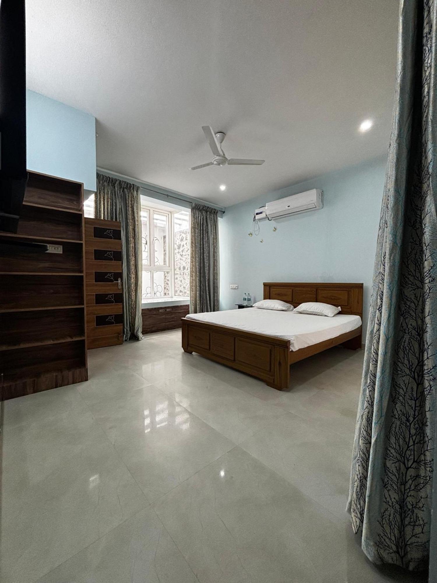 Ezhilagam Stays Chennai Cameră foto